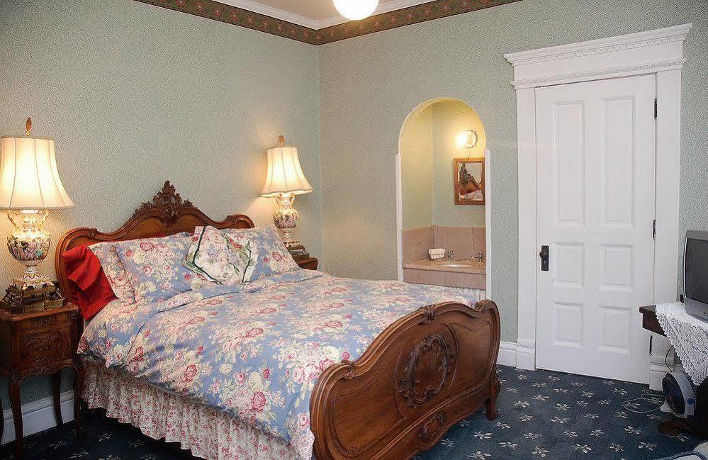 The Grand Anne Bed And Breakfast Keokuk Exteriör bild