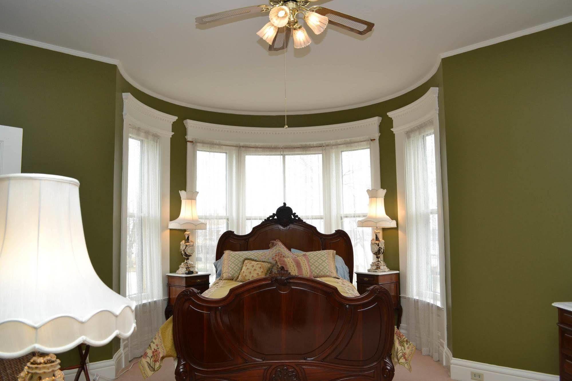 The Grand Anne Bed And Breakfast Keokuk Exteriör bild