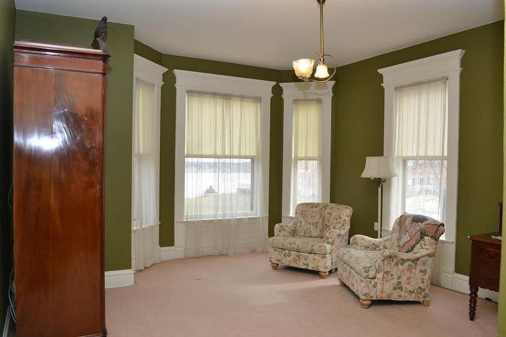 The Grand Anne Bed And Breakfast Keokuk Exteriör bild